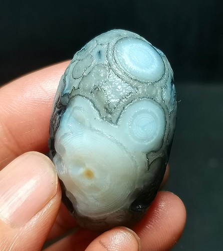 Top green gobi agate - green,
